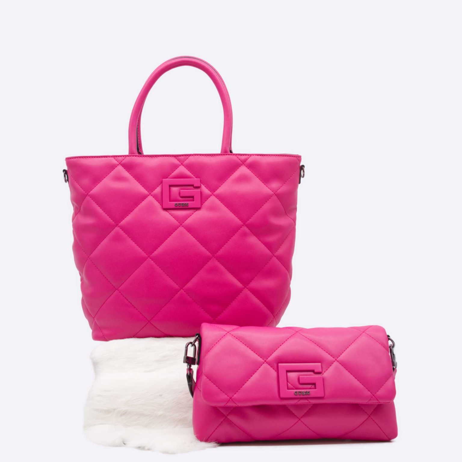 Guess bag ° Darwin's Daughter